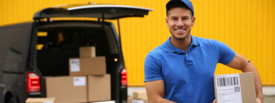 a delivery driver insured with Commercial auto insurance coverage for business vehicles in Florida from American US Insurance