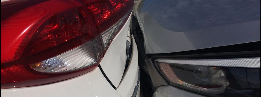 5 Ways to Avoid Parking Lot Fender Benders