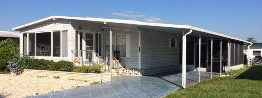 Looking to purchase a manufactured home? Read these important tips FIRST!