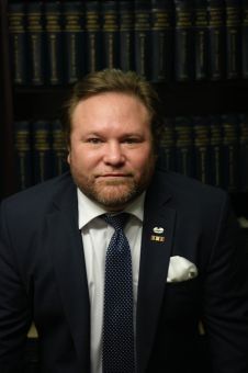 About Howell for Judge