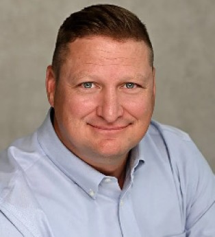 Derek Nelson