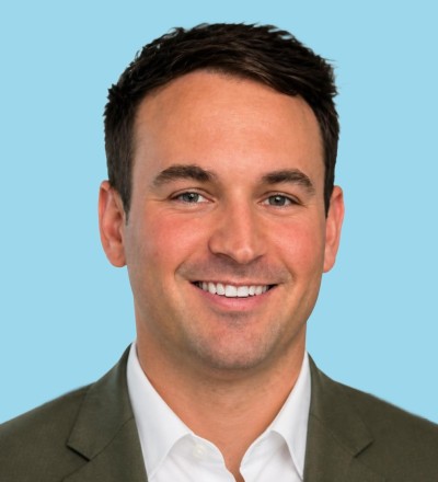 Zach D Uvodich