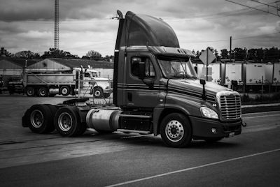 Loveland, Colorado Truck & Trucking Insurance