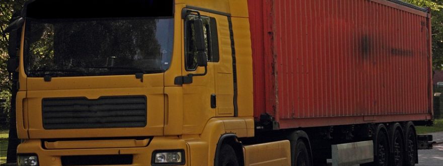 How Can Commercial Trucking Insurance Protect Your Business?