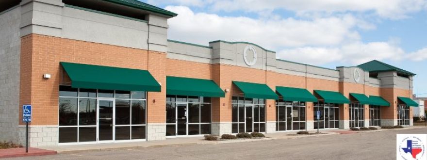 strip mall with commercial property insurance in texas 