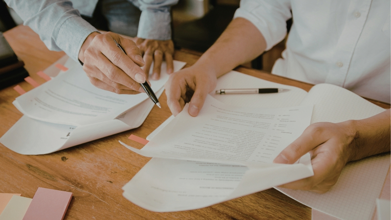 business signing contract